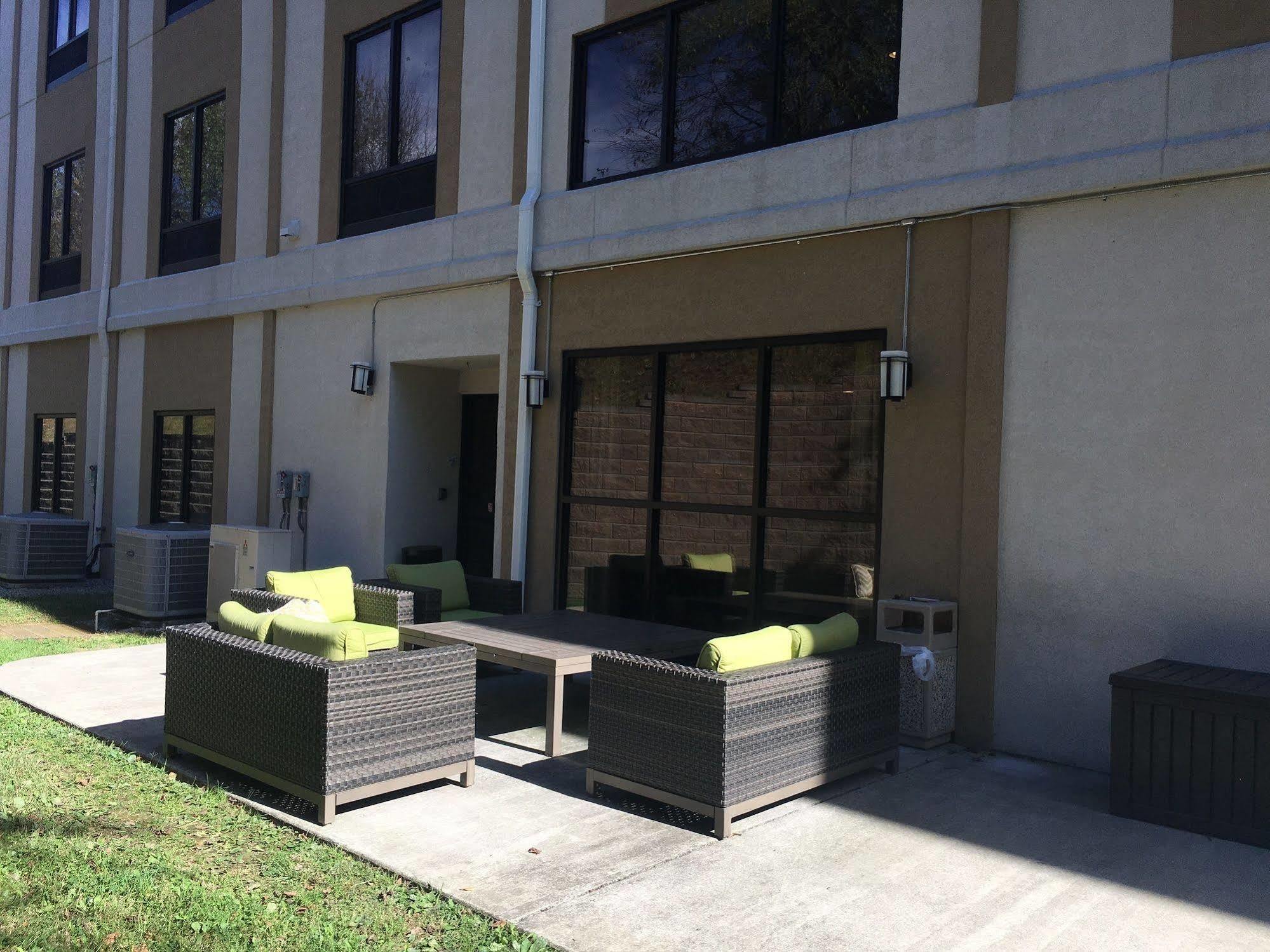 Holiday Inn Express Johnson City By Ihg Luaran gambar